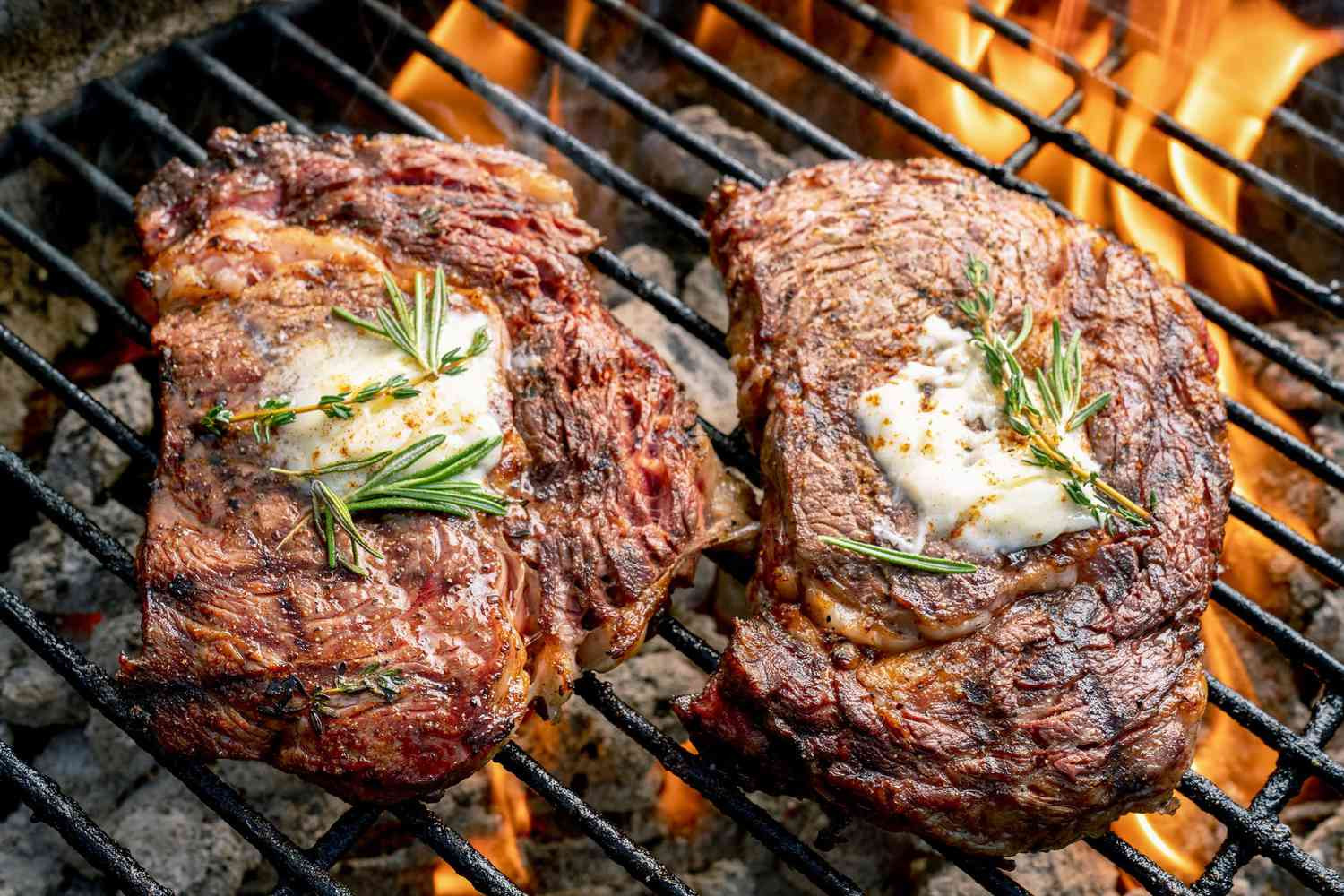 Grills & Barbecue